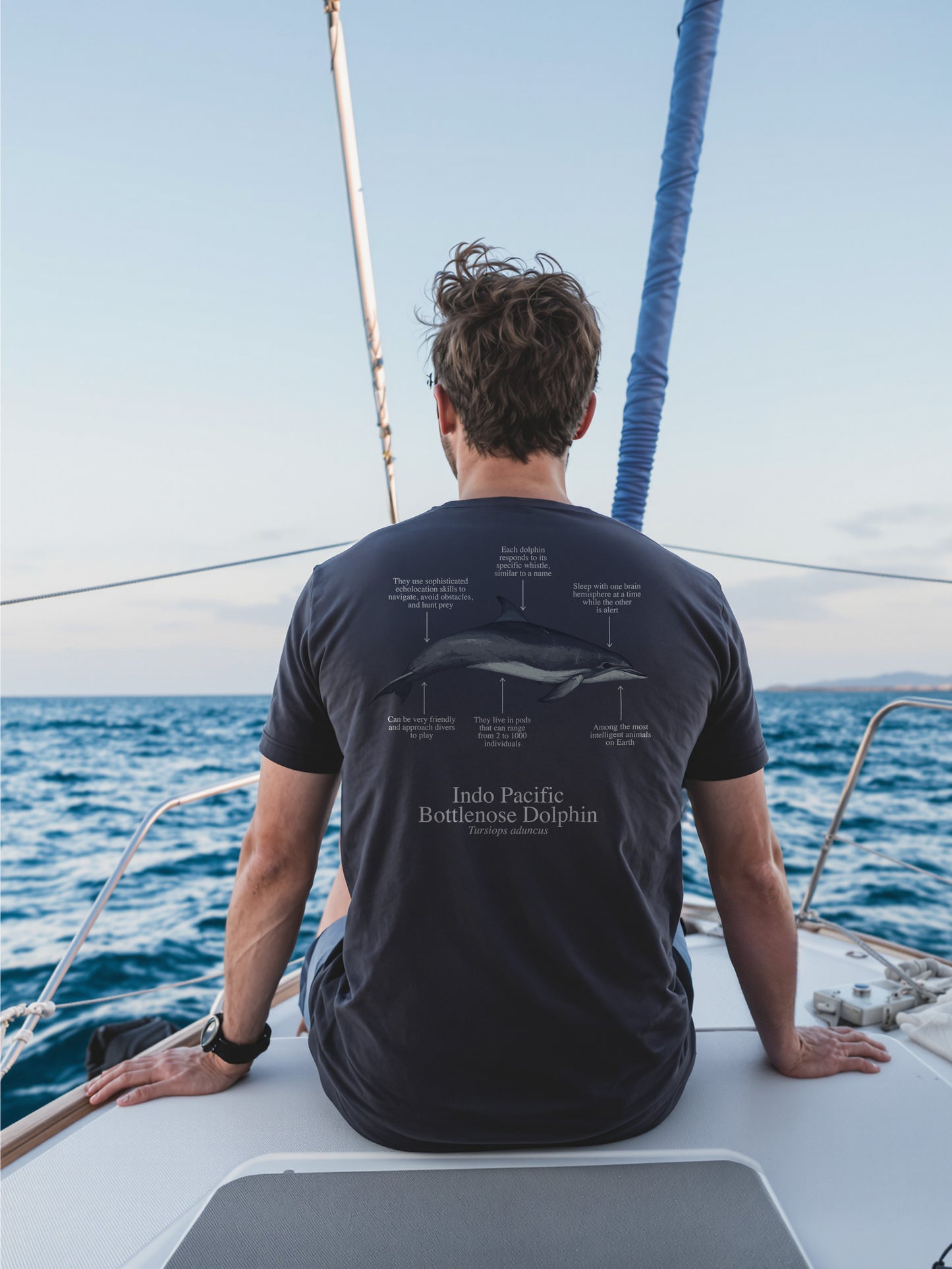 Camiseta 100% algodón Delfín - colores oscuros - unisex