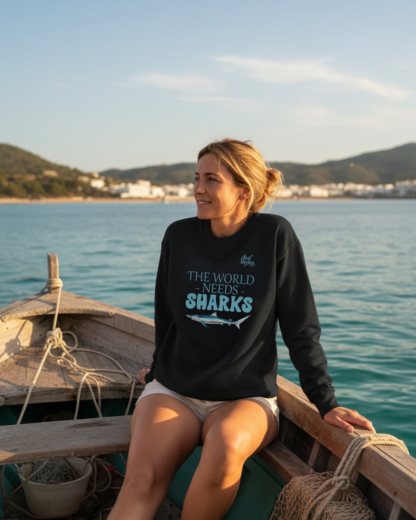 The World Needs Sharks - colores oscuros FUN